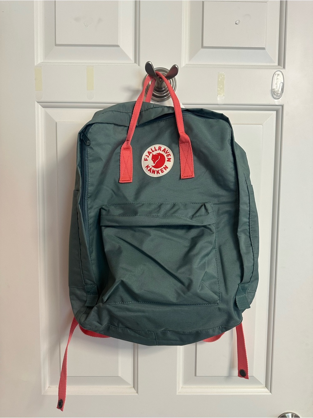 Fjallraven Kånken Backpack - Teal Body with Coral Pink Handles